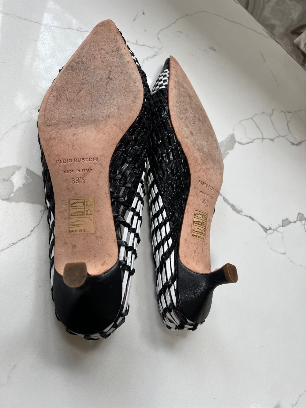Fabio Rusconi Sz 39.5 Black and White Woven Leather Mules 1.5” Kitten Heel - Picture 5 of 7